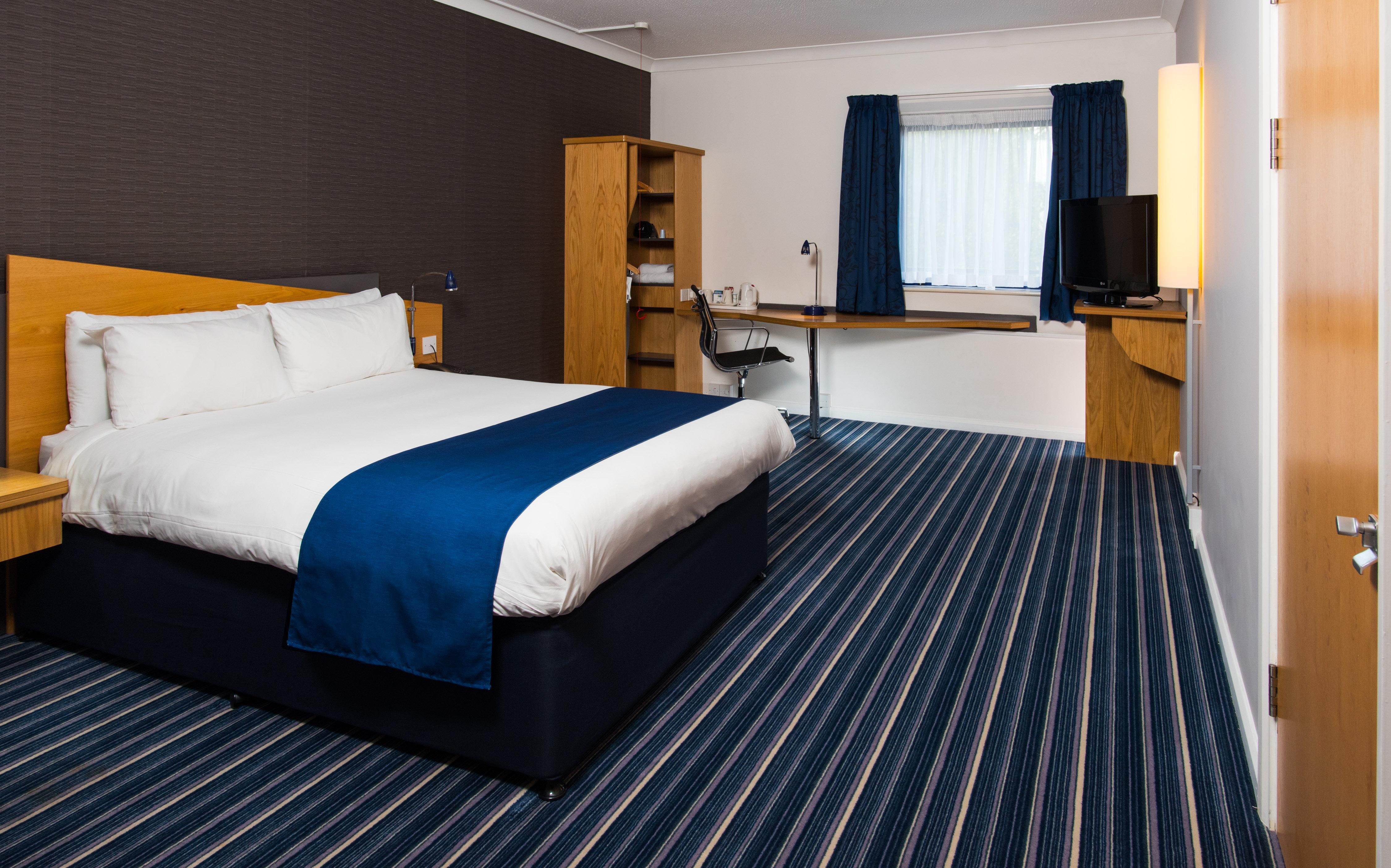 Holiday Inn Express Northampton - South By Ihg Luaran gambar