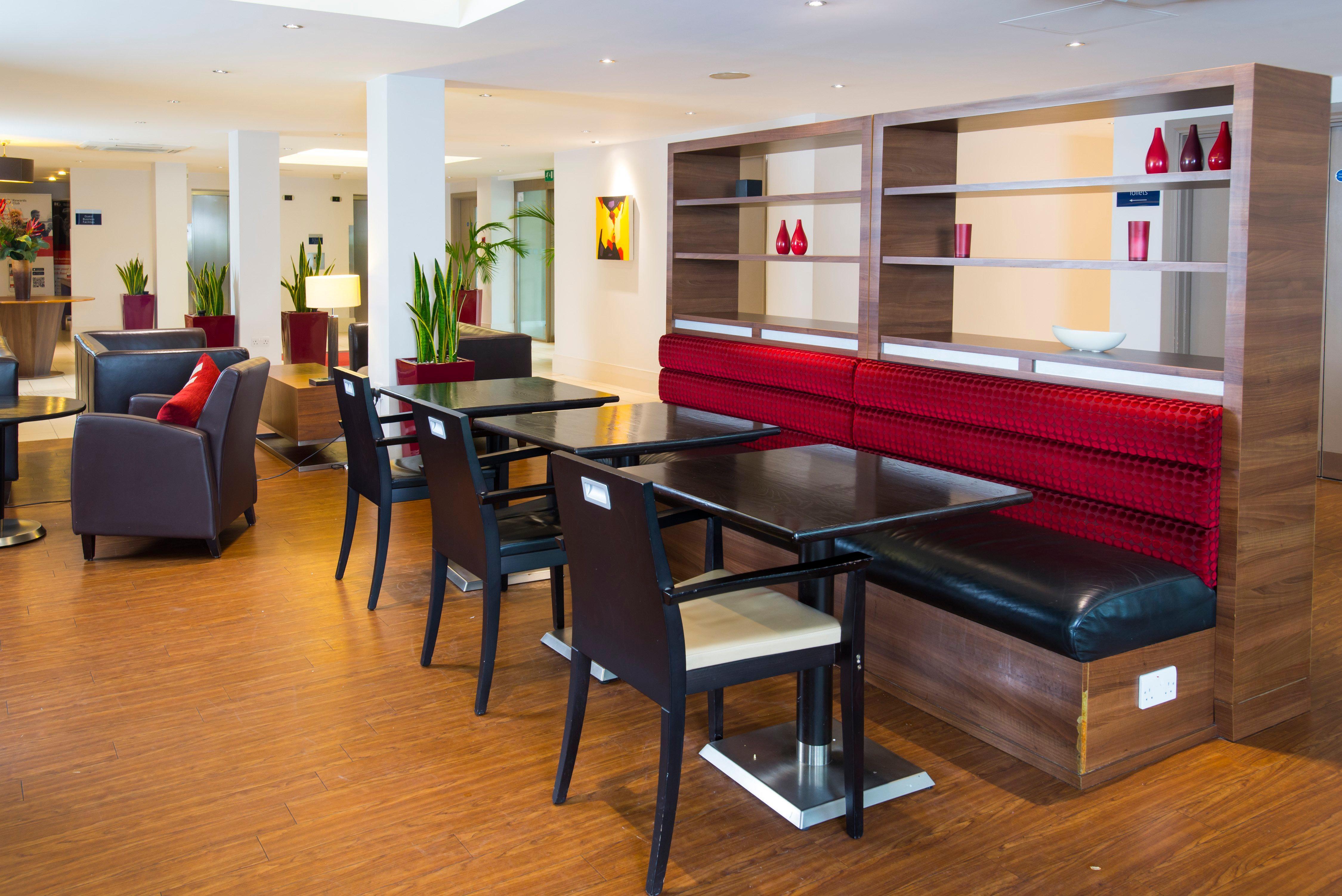 Holiday Inn Express Northampton - South By Ihg Luaran gambar